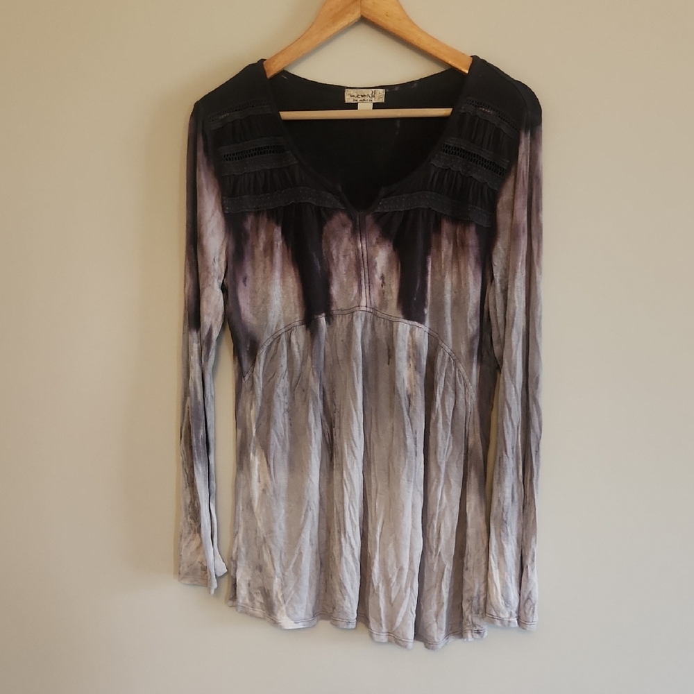 One World Long Bell Sleeve Peasant Top